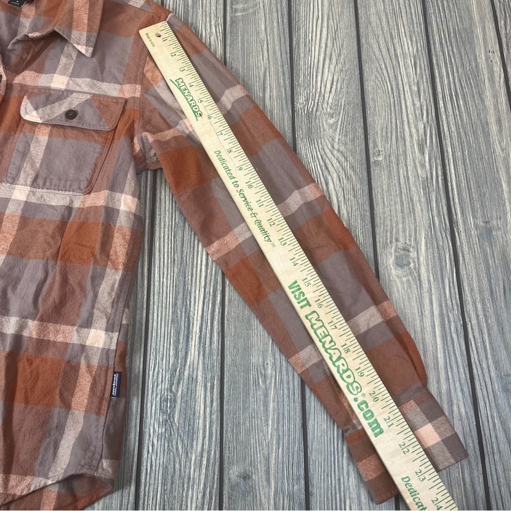 Patagonia Organic Cotton Plaid Flannel Button Up Women's Small - Picture 10 of 11